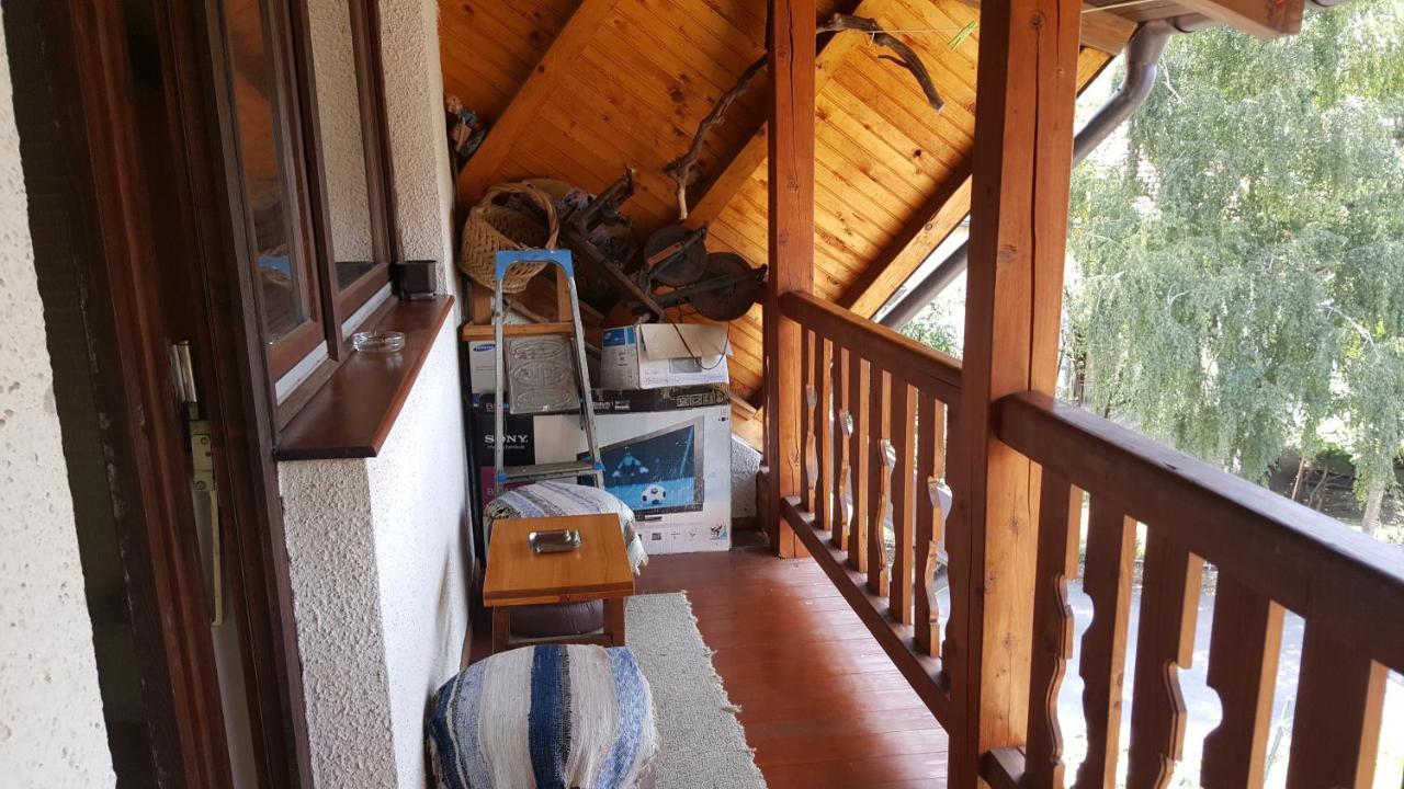 "Athos"Apartment Potkrovlje Вишеград Экстерьер фото