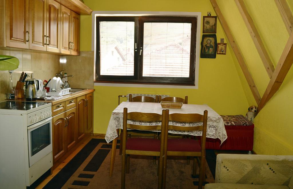 "Athos"Apartment Potkrovlje Вишеград Экстерьер фото