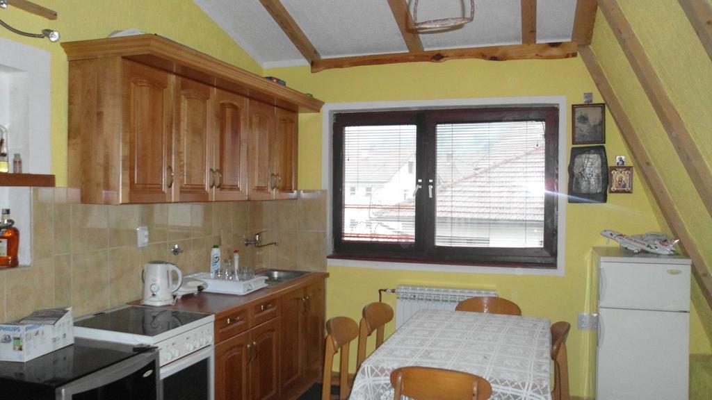 "Athos"Apartment Potkrovlje Вишеград Экстерьер фото