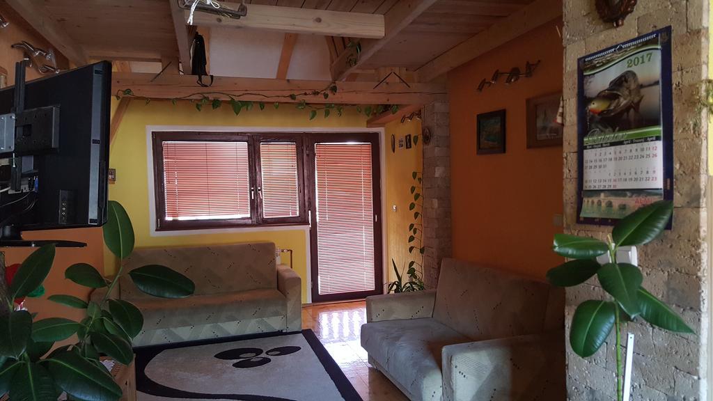 "Athos"Apartment Potkrovlje Вишеград Экстерьер фото