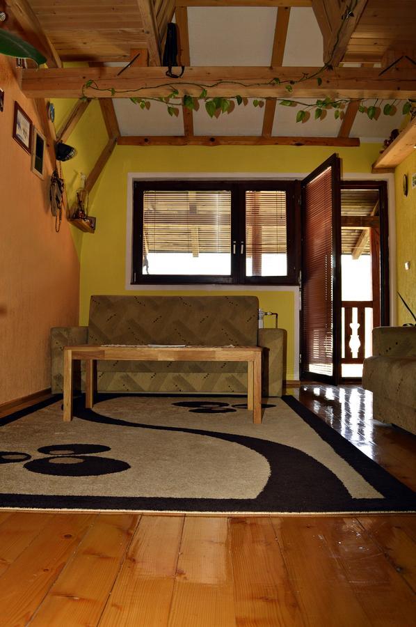 "Athos"Apartment Potkrovlje Вишеград Экстерьер фото
